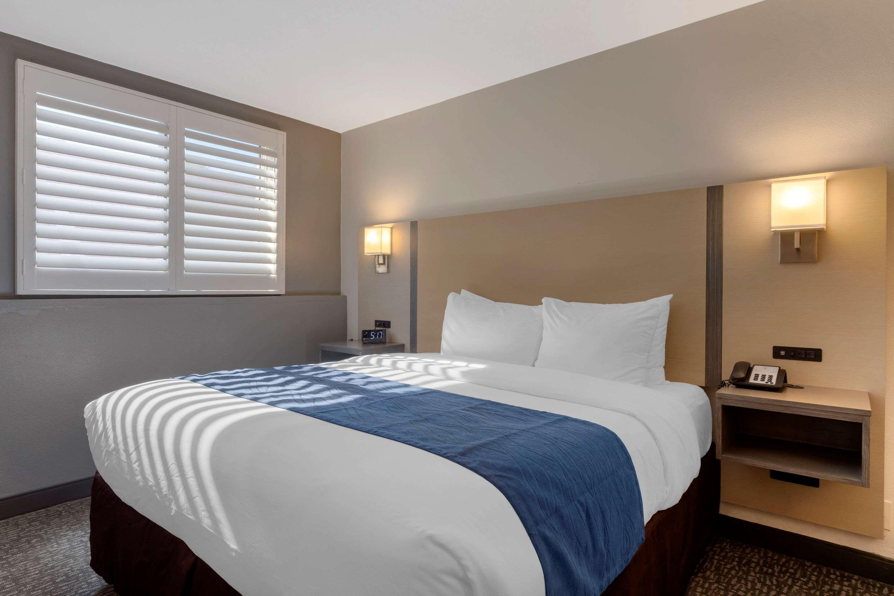 Comfort Inn San Diego Miramar Buitenkant foto